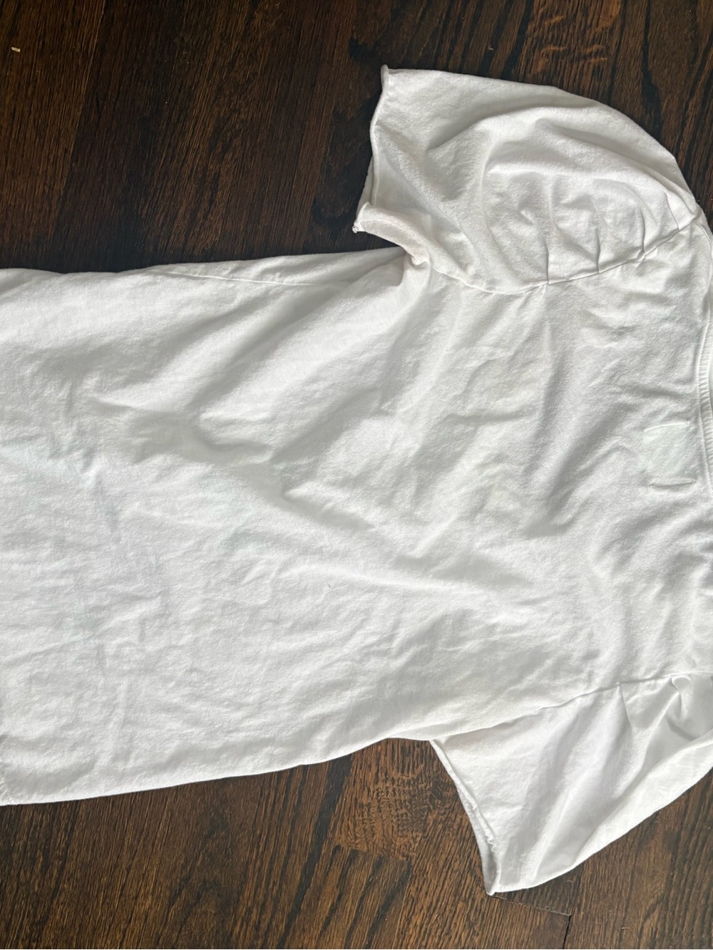 sundays White V-Neck Puff Short Sleeve Tee - Picture 5 of 6